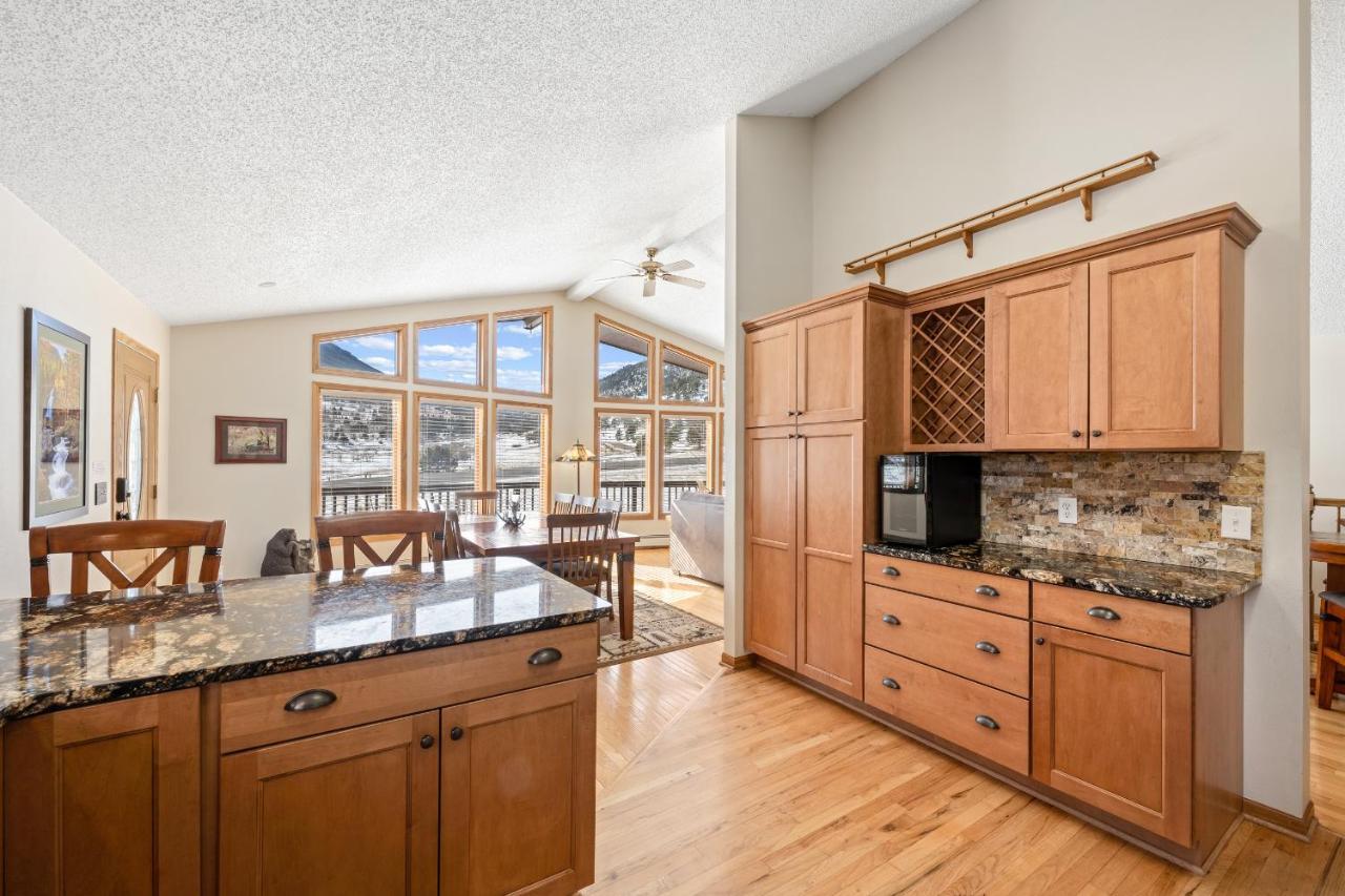 Lily Mountain Lodge - Amazing Mountains Views, Private Hot Tub, Great Location Estes Park Exteriör bild