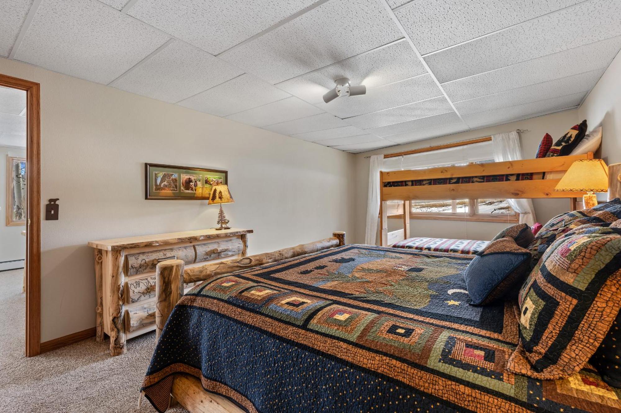 Lily Mountain Lodge - Amazing Mountains Views, Private Hot Tub, Great Location Estes Park Rum bild